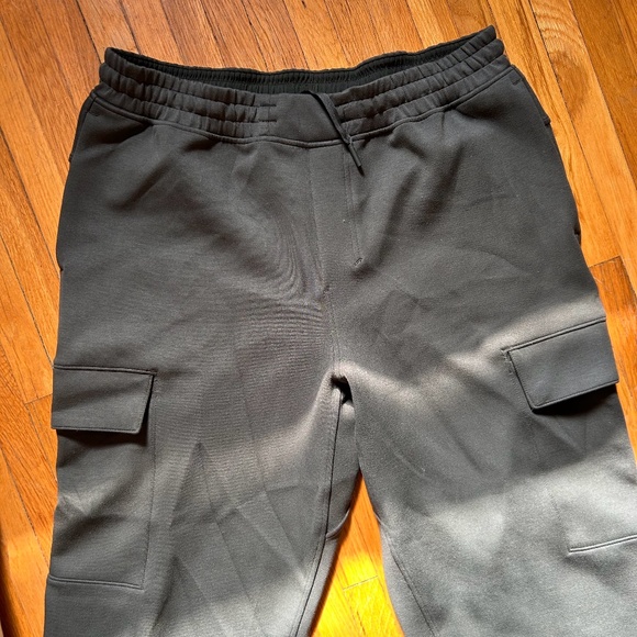 Lululemon Men's Cargo Joggers L Dark Green - Picture 3 of 6